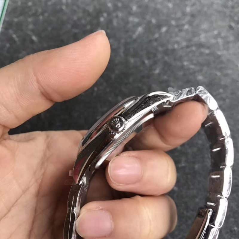 DJ厂劳力士日志型36纪念花纹面复刻表侧面图