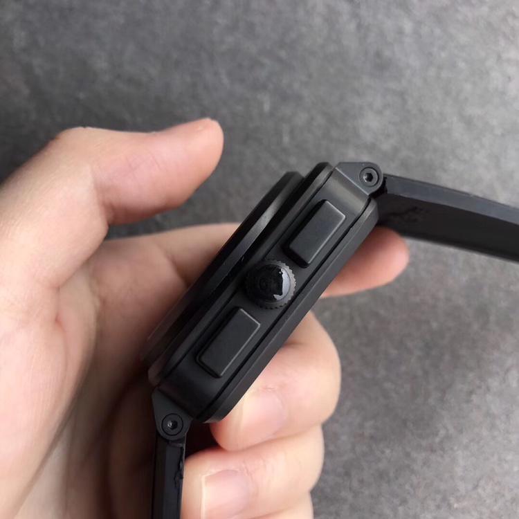 柏莱士INSTRUMENTS系列香槟色表盘尺寸42侧面图