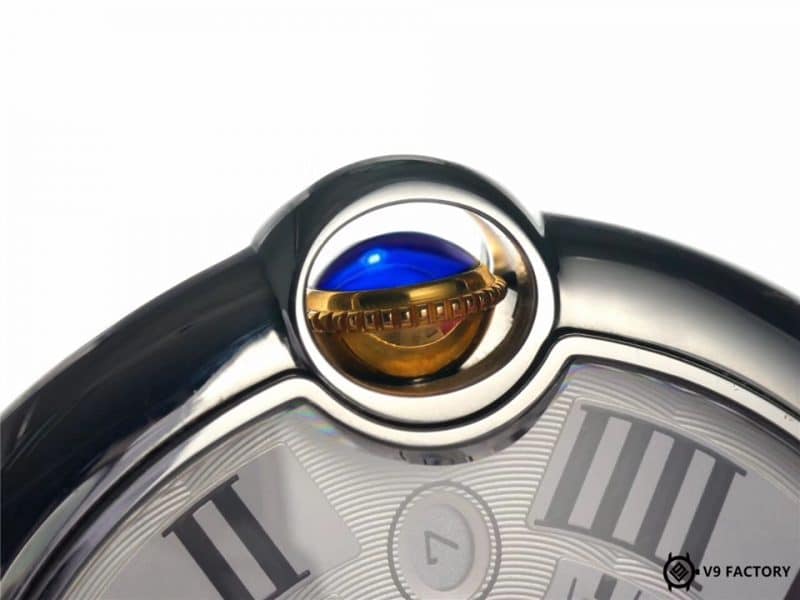 V9卡地亚蓝气球W69009Z3复刻表间金款评测（金色刮花不露白）细节图