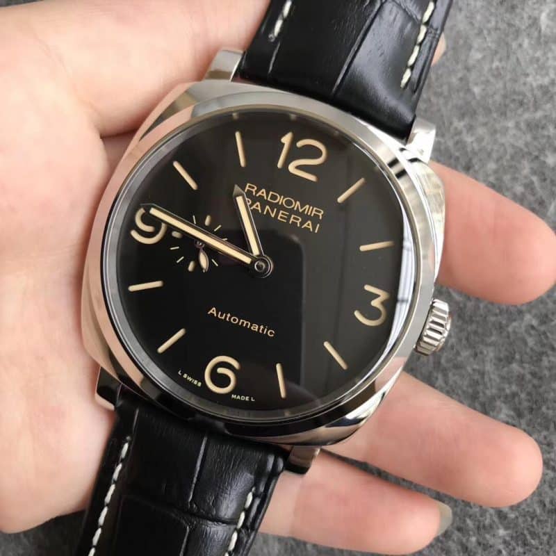 V9厂沛纳海PAM00572 珍珠陀复刻表 直径45 超强夜光正面图