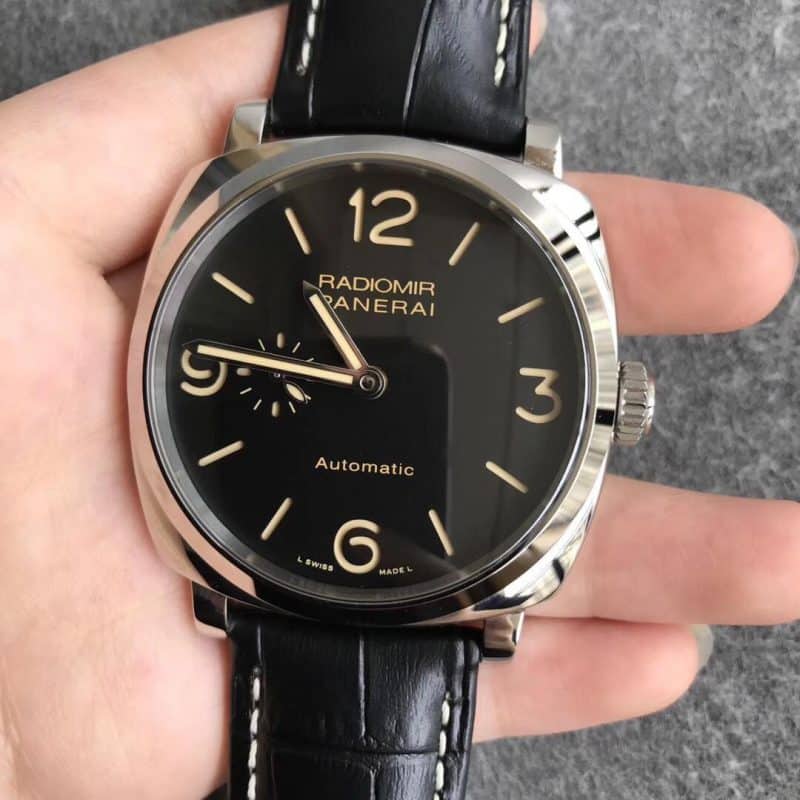 V9厂沛纳海PAM00572 珍珠陀复刻表 直径45 超强夜光正面图