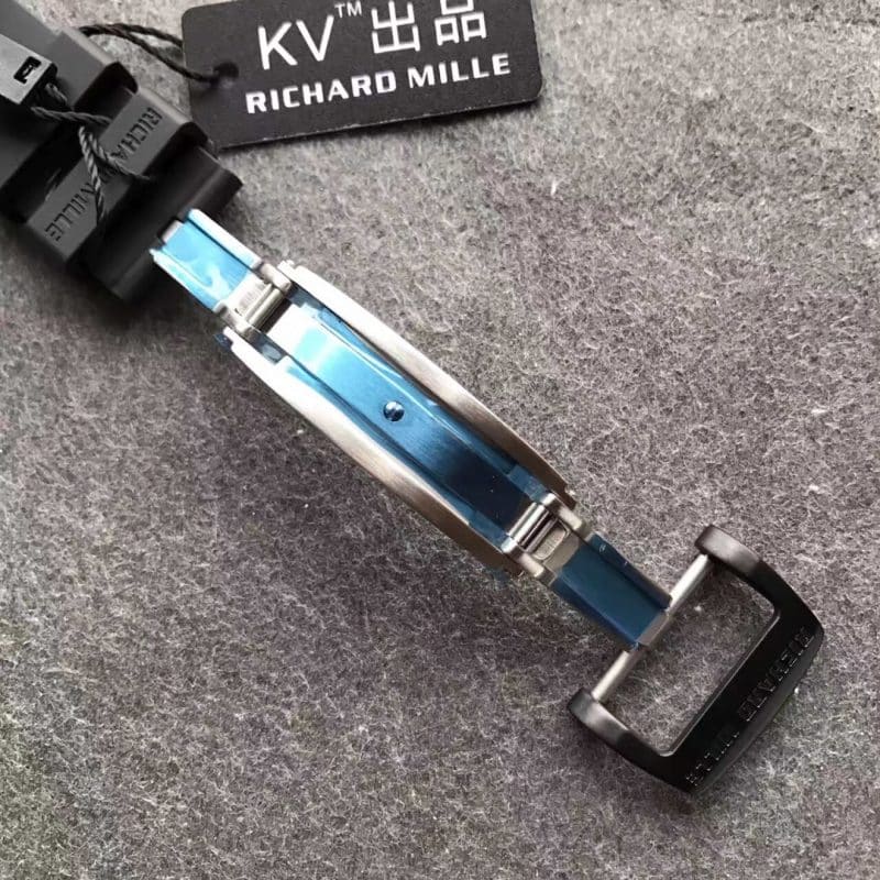 KV厂理查德米勒RM035碳纤维壳 厚实镂空自动机械男款手表表扣图