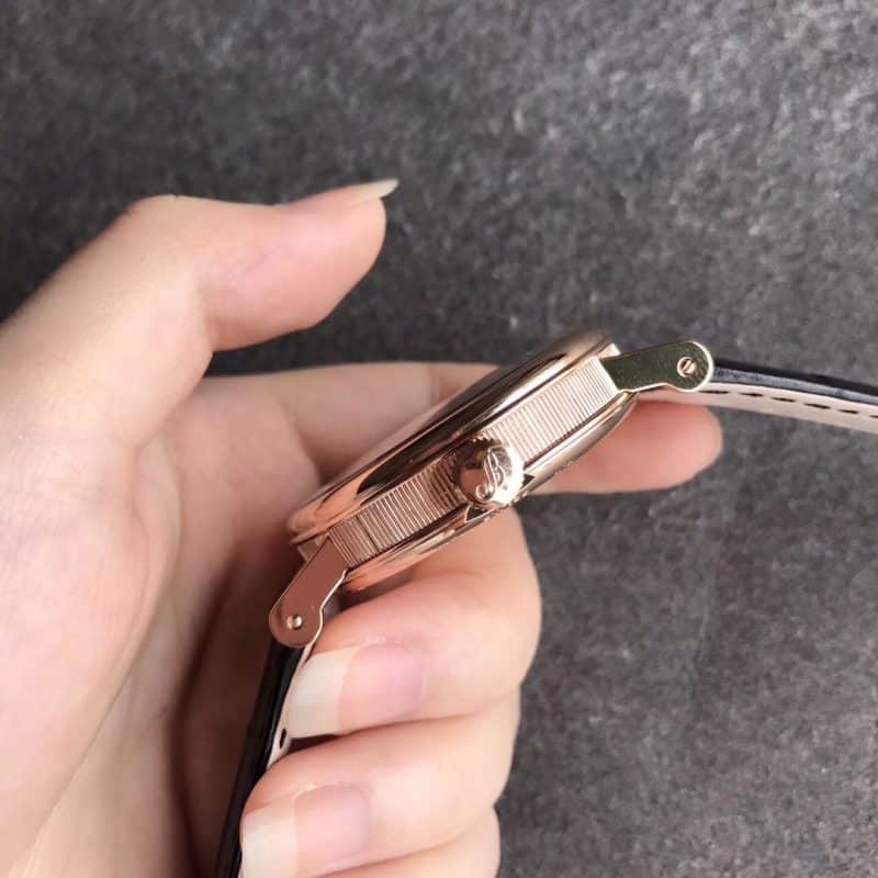 宝玑传世复刻系列镂空飞轮机械手表侧面图