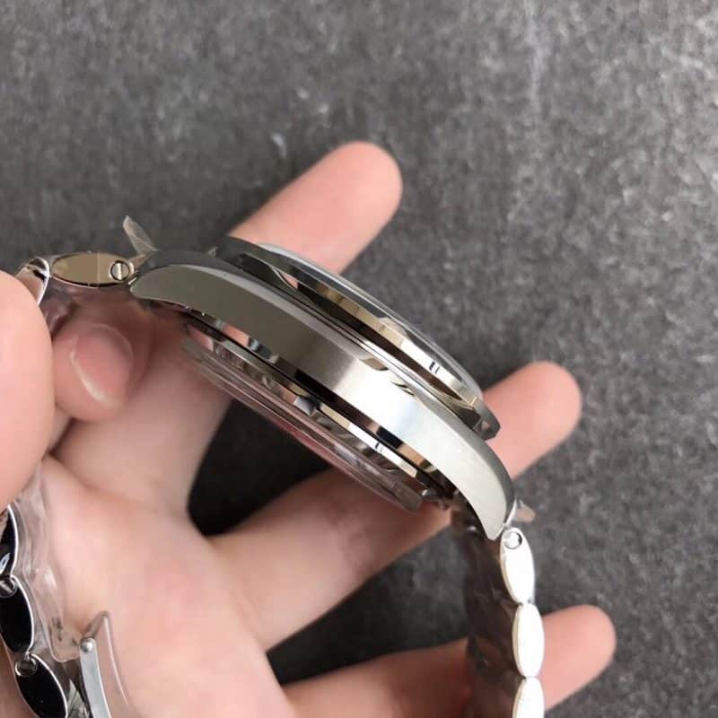 OM厂欧米茄超霸系列复刻表赛车计时表 侧面图