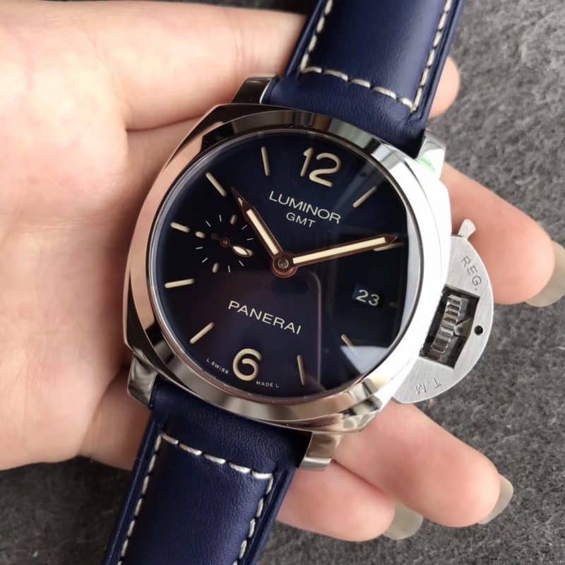 vs厂沛纳海pam00688深邃蓝盘42mm gmt功能 顶级复刻正面图