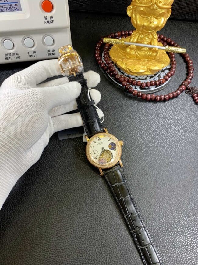 百达翡丽陀飞轮18K玫瑰金复刻表 南非真钻正面图