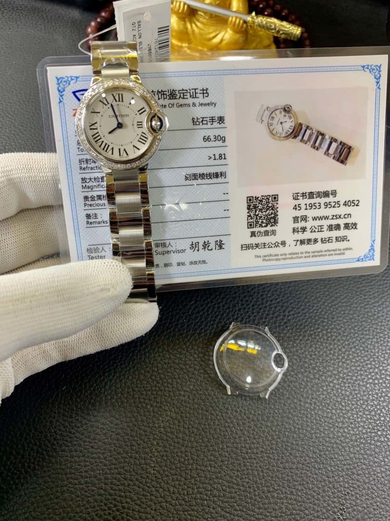 卡地亚蓝气球女表28mm 镶南非真钻正面图