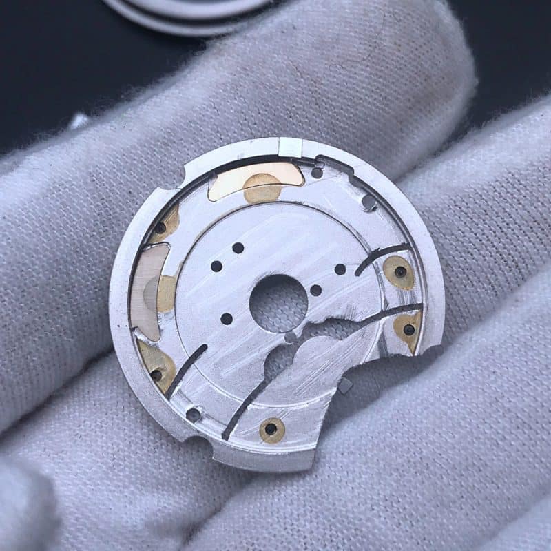 欧米伽碟飞复刻表对比 小厂大厂原装对比细节图