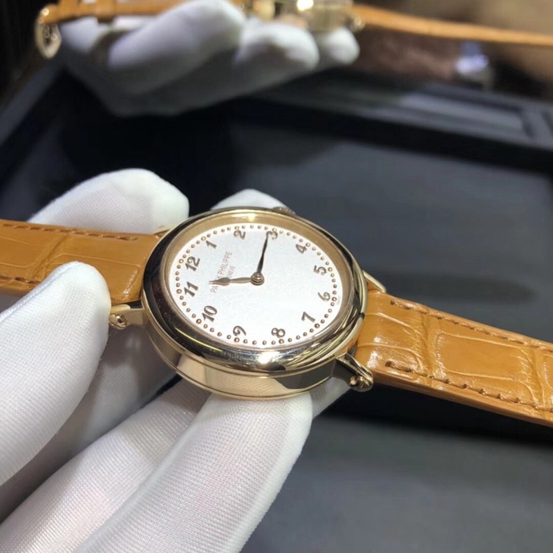百达翡丽古典表系列 18K实心金 35mm 瑞士自动机械机芯侧面图