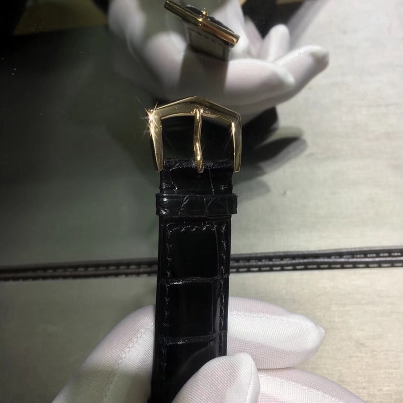 百达翡丽复杂功能计时系列 18K真金真钻 瑞士机械机芯 39.5mm表扣图