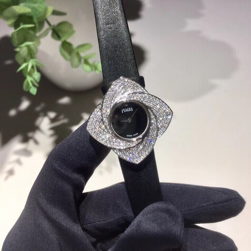 伯爵女装腕表花瓣可旋转18K金镶钻瑞士石英机芯正面图