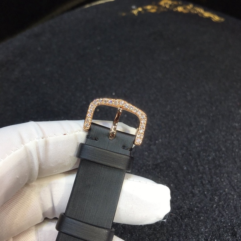 梵克雅宝女表 37mm 石英机芯 真金真钻表扣图