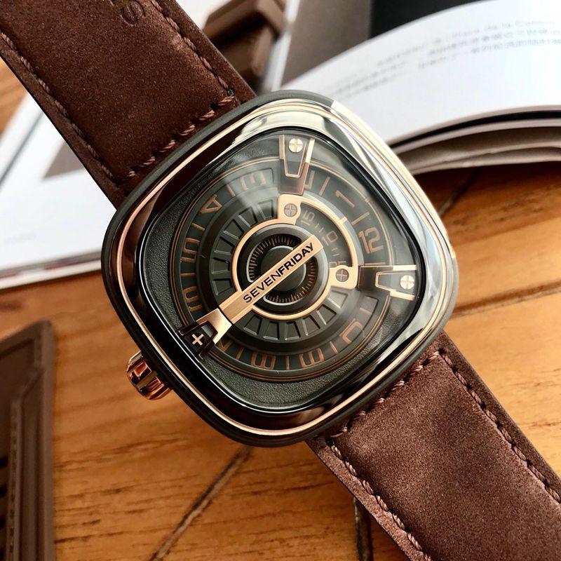 七个星期五复刻手表Sevenfriday自动机械男表正面图
