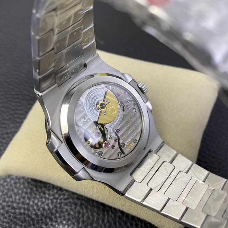 百达翡丽复刻手表PF新品鹦鹉螺5712/1A-001机芯图