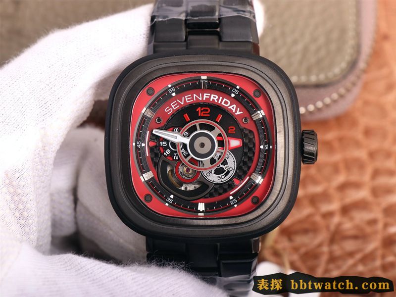 复刻手表七个星期五红黑配色引领潮流SEVENFRIDAY/自动机械男表瑞士钢带大表盘全黑色正面图