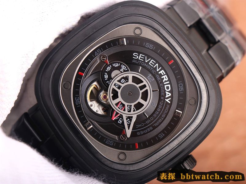 复刻手表七个星期五SEVENFRIDAY/自动机械男表瑞士钢带大表盘全黑色正面图