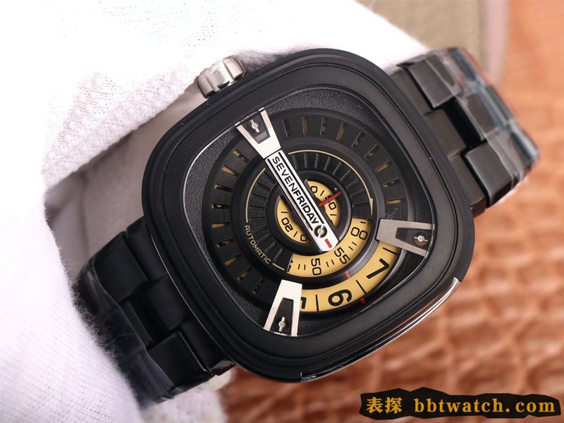 复刻手表七个星期五SEVENFRIDAY/自动机械男表瑞士钢带大表盘全黑色正面图