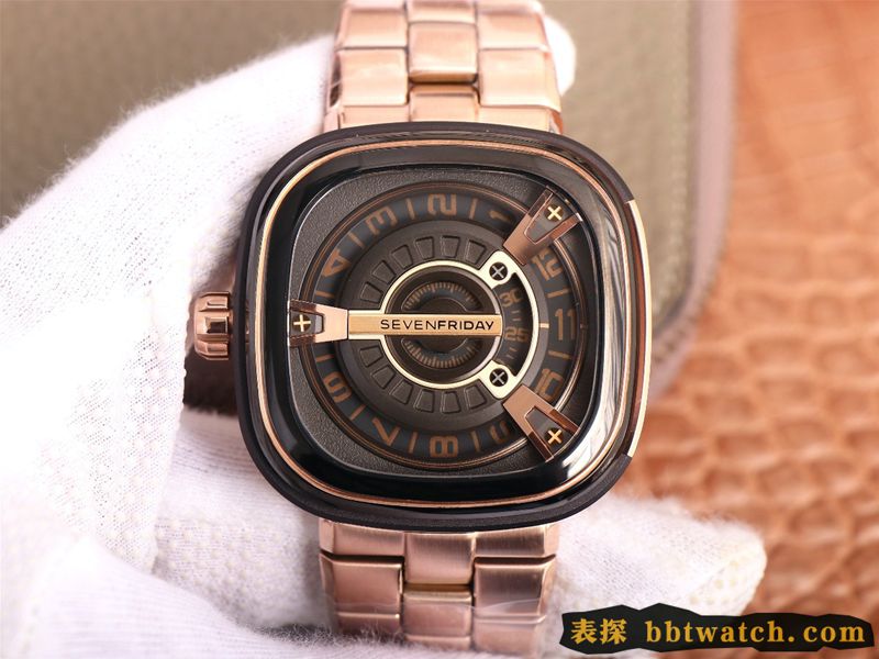 七个星期五复刻手表SEVENFRIDAY/自动机械男表瑞士钢带大表盘玫瑰金色正面图