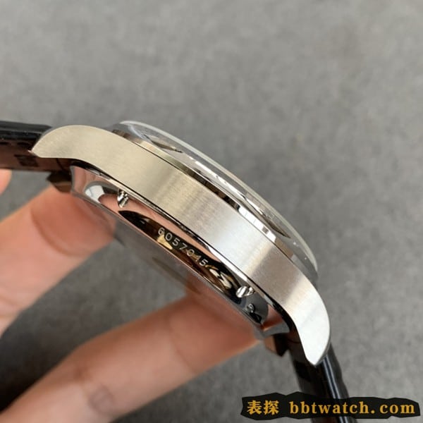 ZF厂万国复刻手表葡萄牙系列万年历日期星期月份绿盘动显金针侧面图