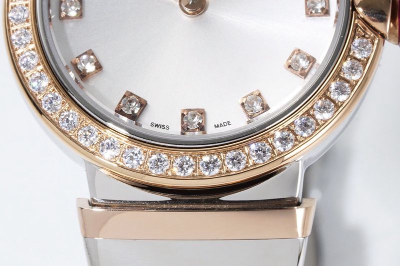 宝格丽高仿手表BVLGARI LVCEA系列女士腕表细节图