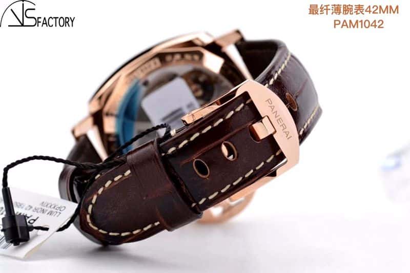 沛纳海高仿手表Luminor Due小红金42MM腕表表扣图