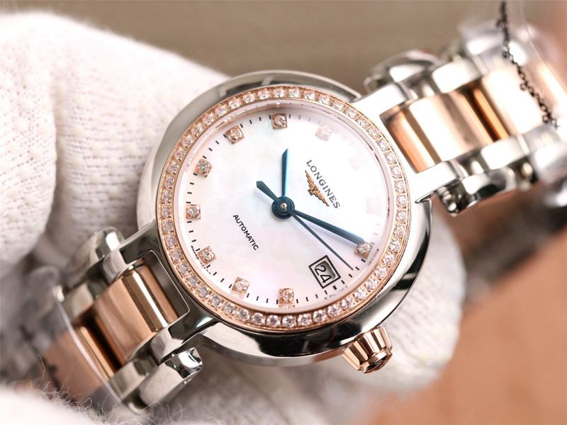 浪琴复刻手表Longines表心月系列腕表正面图