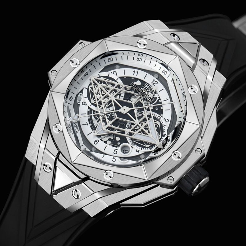 Hublot宇舶高仿手表全新BigBangSangBleuII刺青男士机械腕表正面图