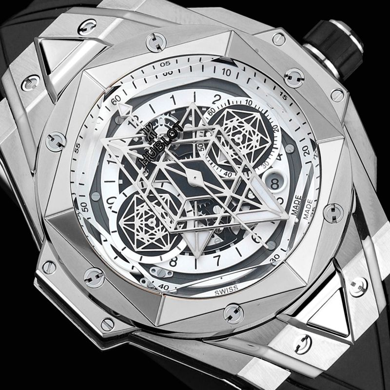 Hublot宇舶高仿手表全新BigBangSangBleuII刺青男士机械腕表正面图