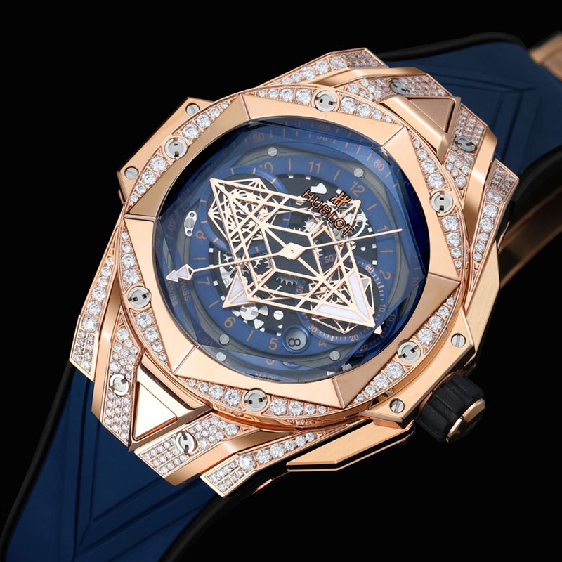 Hublot宇舶精仿手表手表全新BigBangSangBleuII刺青男士机械腕表正面图