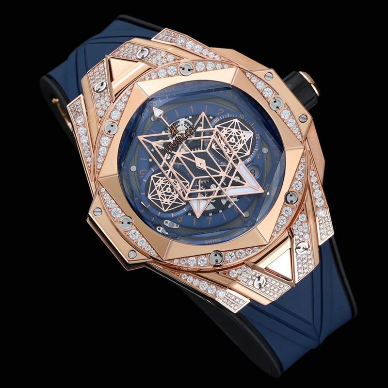 Hublot宇舶精仿手表手表全新BigBangSangBleuII刺青男士机械腕表正面图