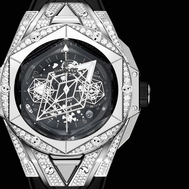 Hublot宇舶复刻手表全新BigBangSangBleuII刺青男士机械腕表正面图