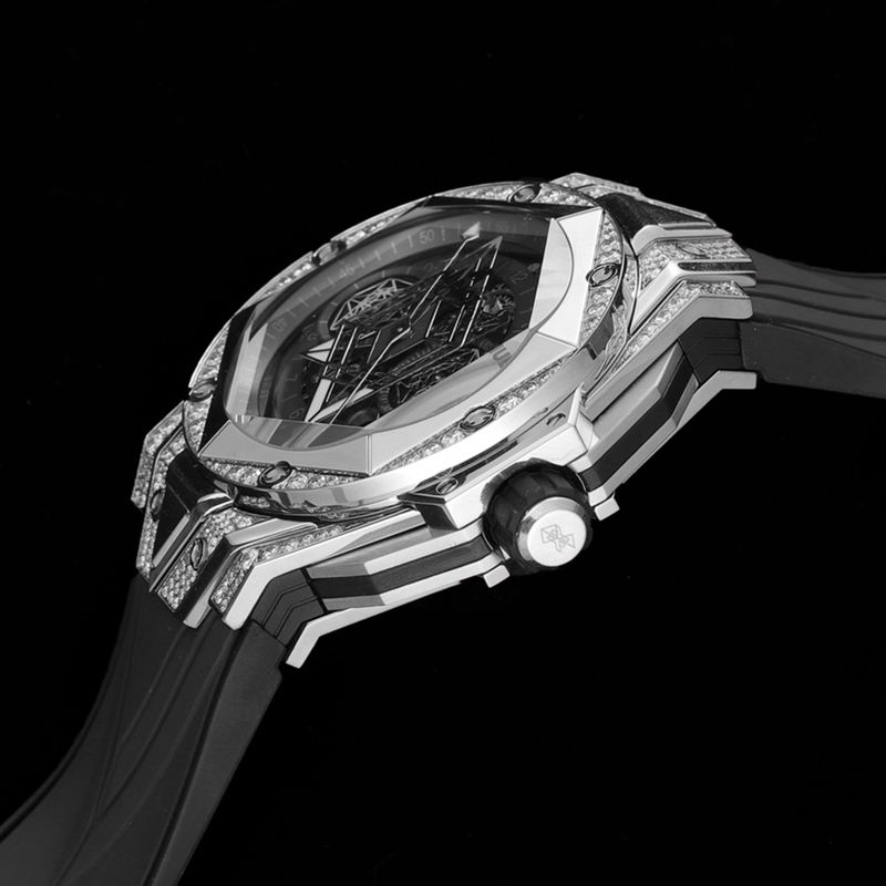 Hublot宇舶复刻手表全新BigBangSangBleuII刺青男士机械腕表侧面图