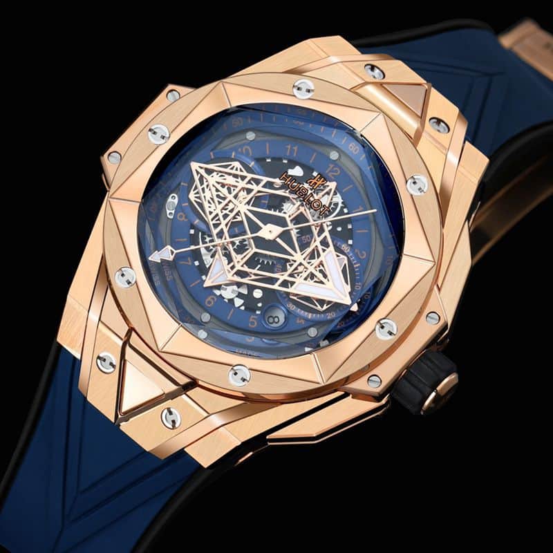 Hublot宇舶精仿手表全新BigBangSangBleuII刺青男士机械腕表正面图