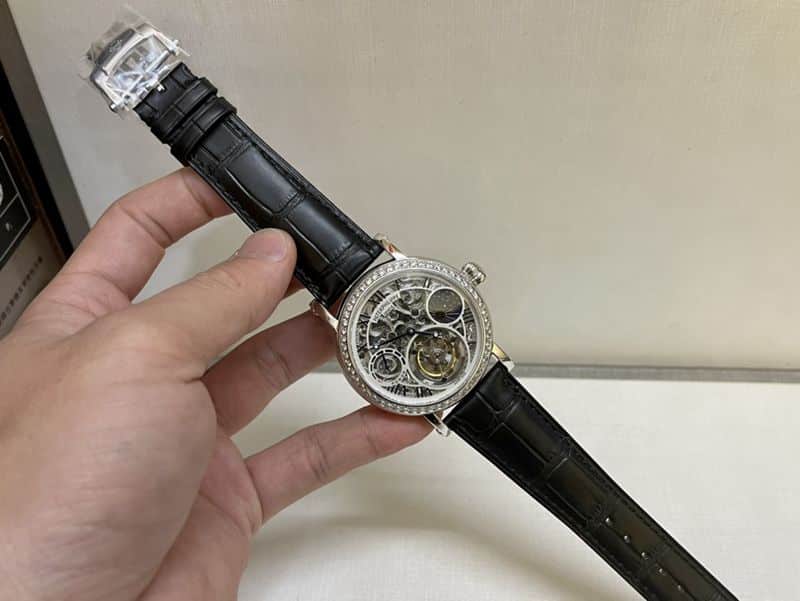 真金真钻百达翡丽顶级复刻手表镂空雕花系列陀飞轮男士钻石腕表正面图