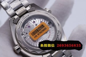 万国表带拆卸