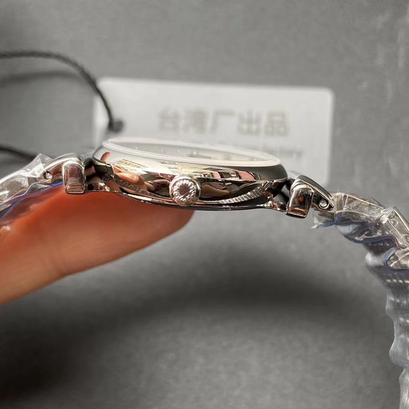 浪琴顶级高仿手表超薄嘉岚系列精品情侣对表石英钢带腕表侧面图