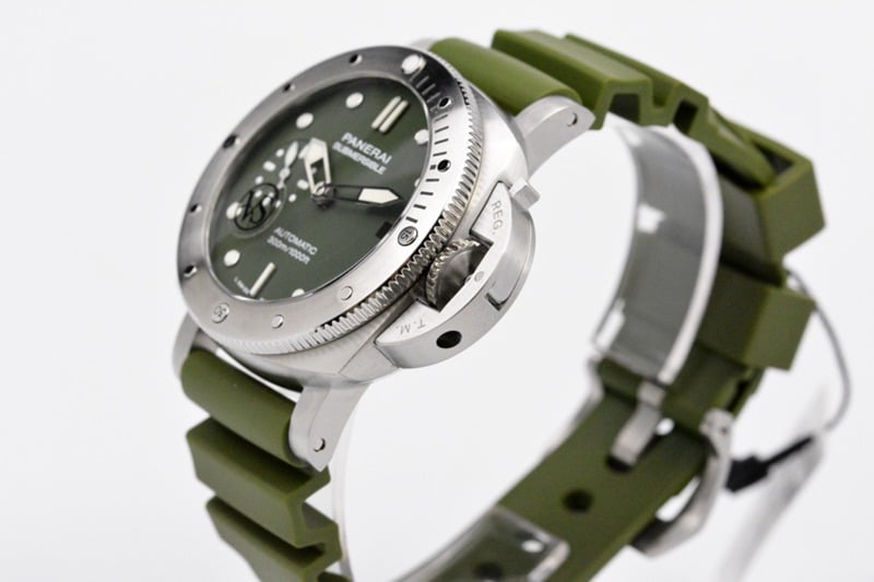 VS厂2020 沛纳海复刻新品PAM1055手表 42MM 绿海魂侧面图