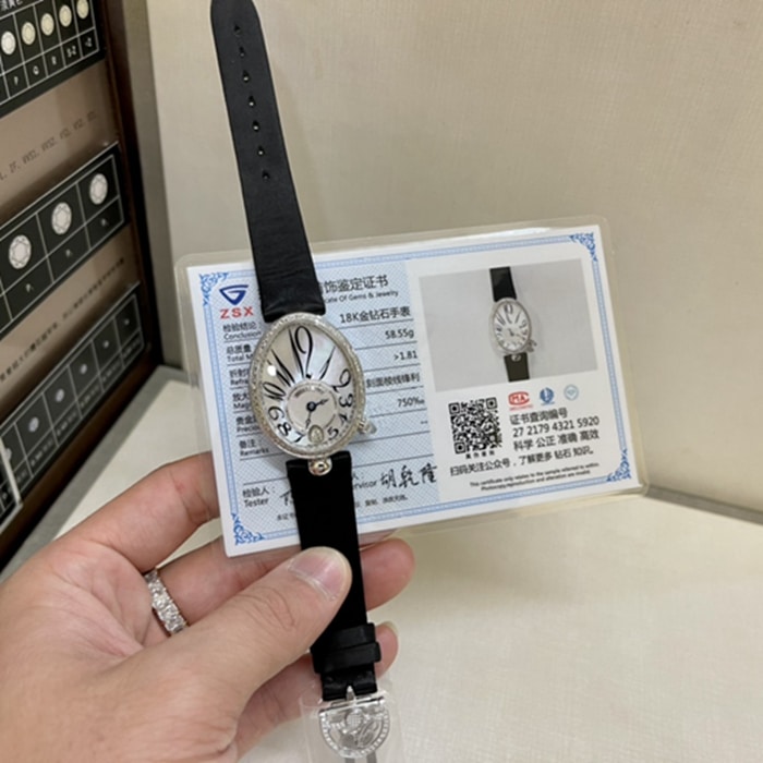 真金真钻顶级复刻手表宝玑女款白盘那不勒斯王后系列皮带腕表正面图