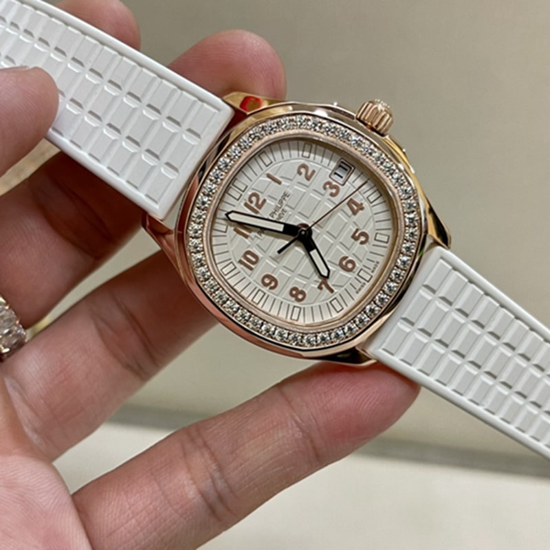 顶级复刻手表百达翡丽手雷女款真金真钻腕表正面图