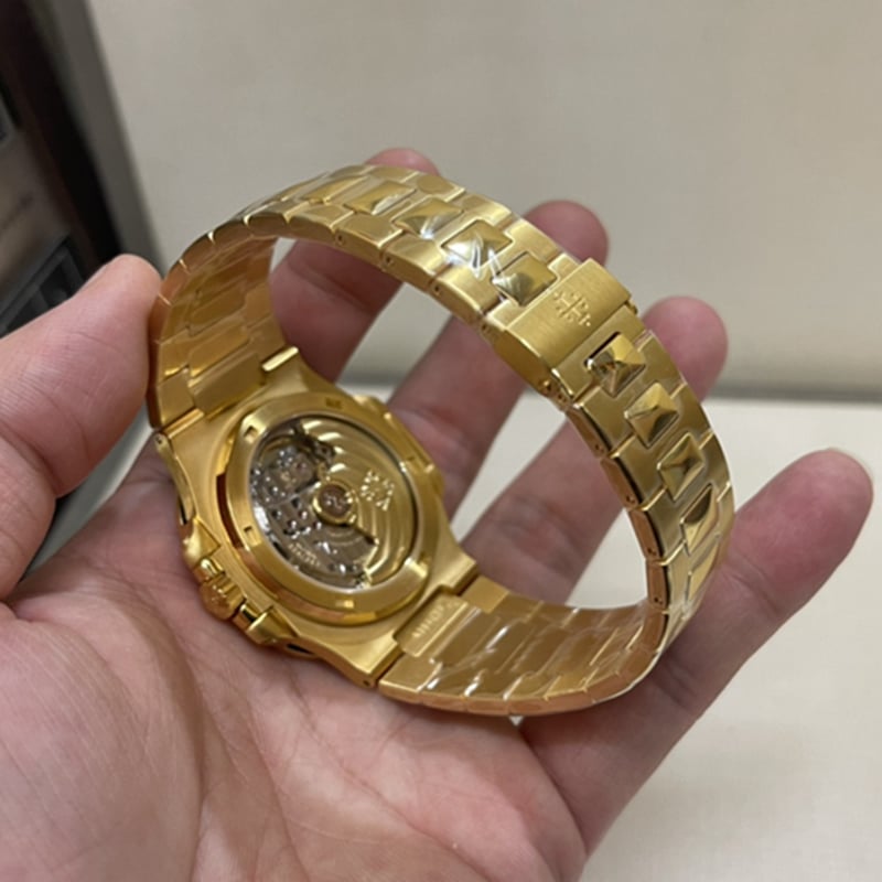 顶级复刻手表最美款 最薄款 百达翡丽鹦鹉螺男款真金真钻腕表表扣图