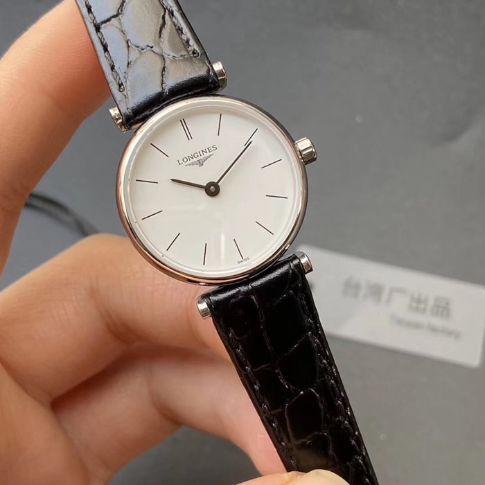 顶级复刻手表浪琴情侣对表白盘黑带嘉岚系列简约石英皮带腕表正面图