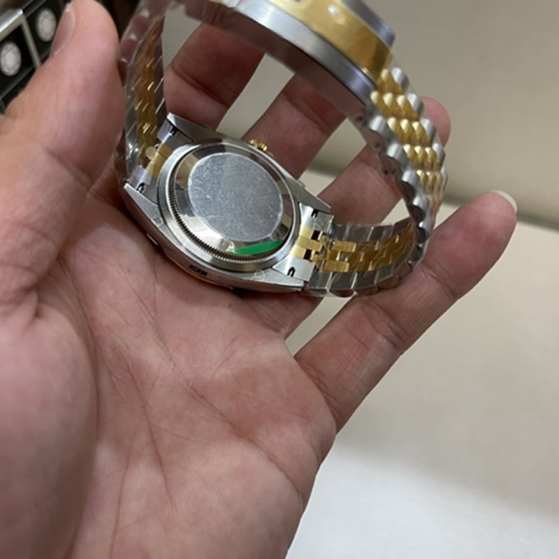 劳力士日志型男款真金真钻腕表表扣图
