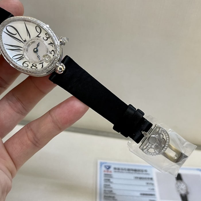 真金真钻顶级复刻手表宝玑女款白盘那不勒斯王后系列皮带腕表正面图