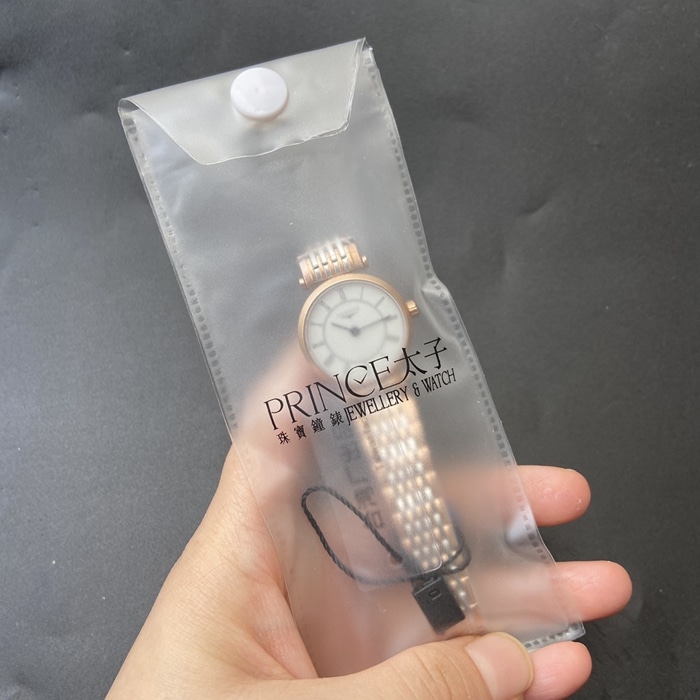 顶级复刻手表浪琴情侣对表白盘金带嘉岚系列石英腕表正面图