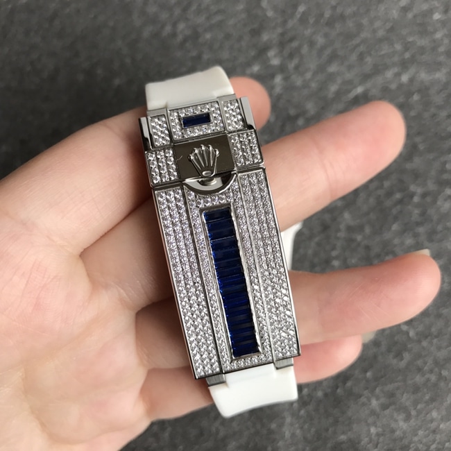顶级复刻手表劳力士男款蓝盘橡胶带潜航者系列v3版本自动机械手表表扣图