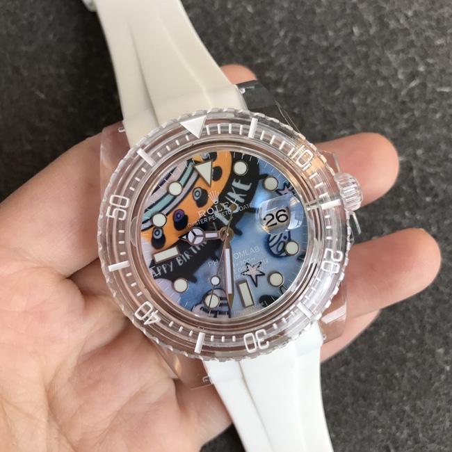 顶级复刻劳力士男款蓝盘橡胶带水晶系列机械手表正面图