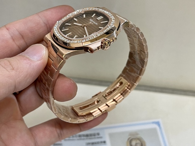 3K厂顶级复刻百达翡丽超a手表男款金盘金带18K玫瑰金南非真钻机械手表侧面图