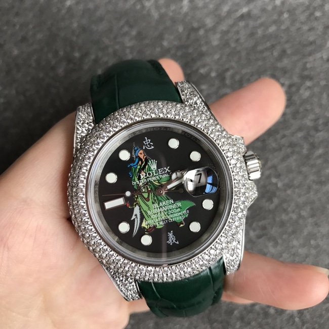 顶级复刻手表劳力士男款黑盘绿带自动机械皮带v3版潜航者系列手表正面图