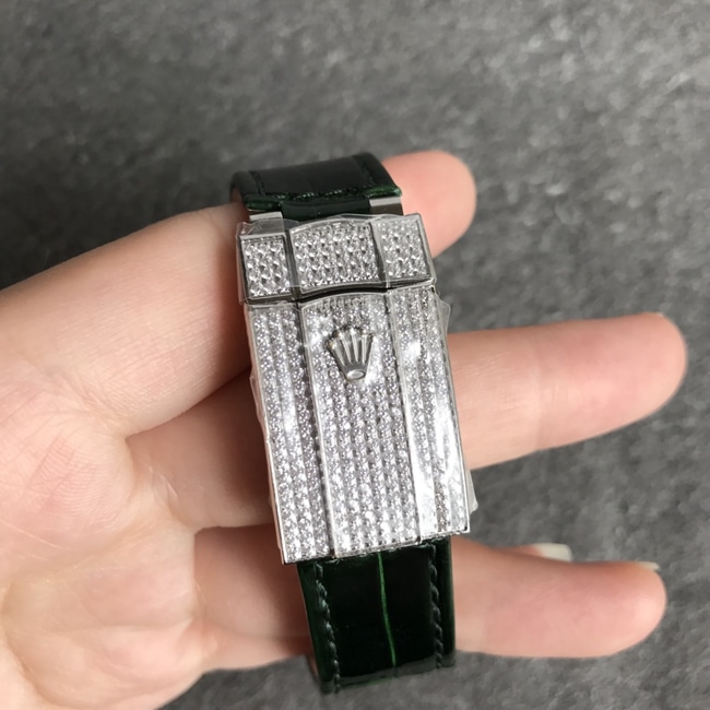 顶级复刻手表劳力士男款绿盘黑带满天星日志型系列全自动机械皮带手表表扣图