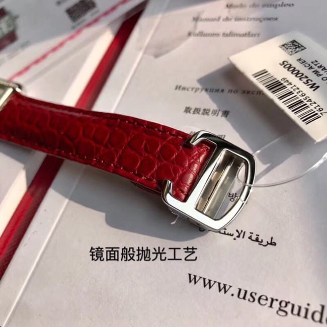 顶级复刻原单手表卡地亚白盘红带坦克系列女款石英手表表扣图
